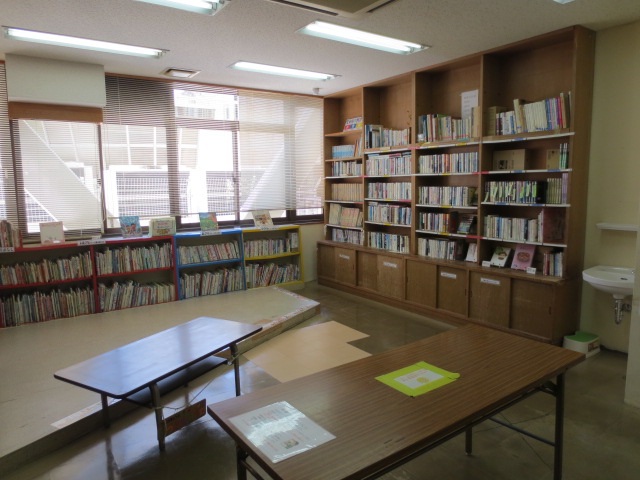 祇園公民館図書室