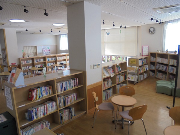 早稲田公民館図書スペース