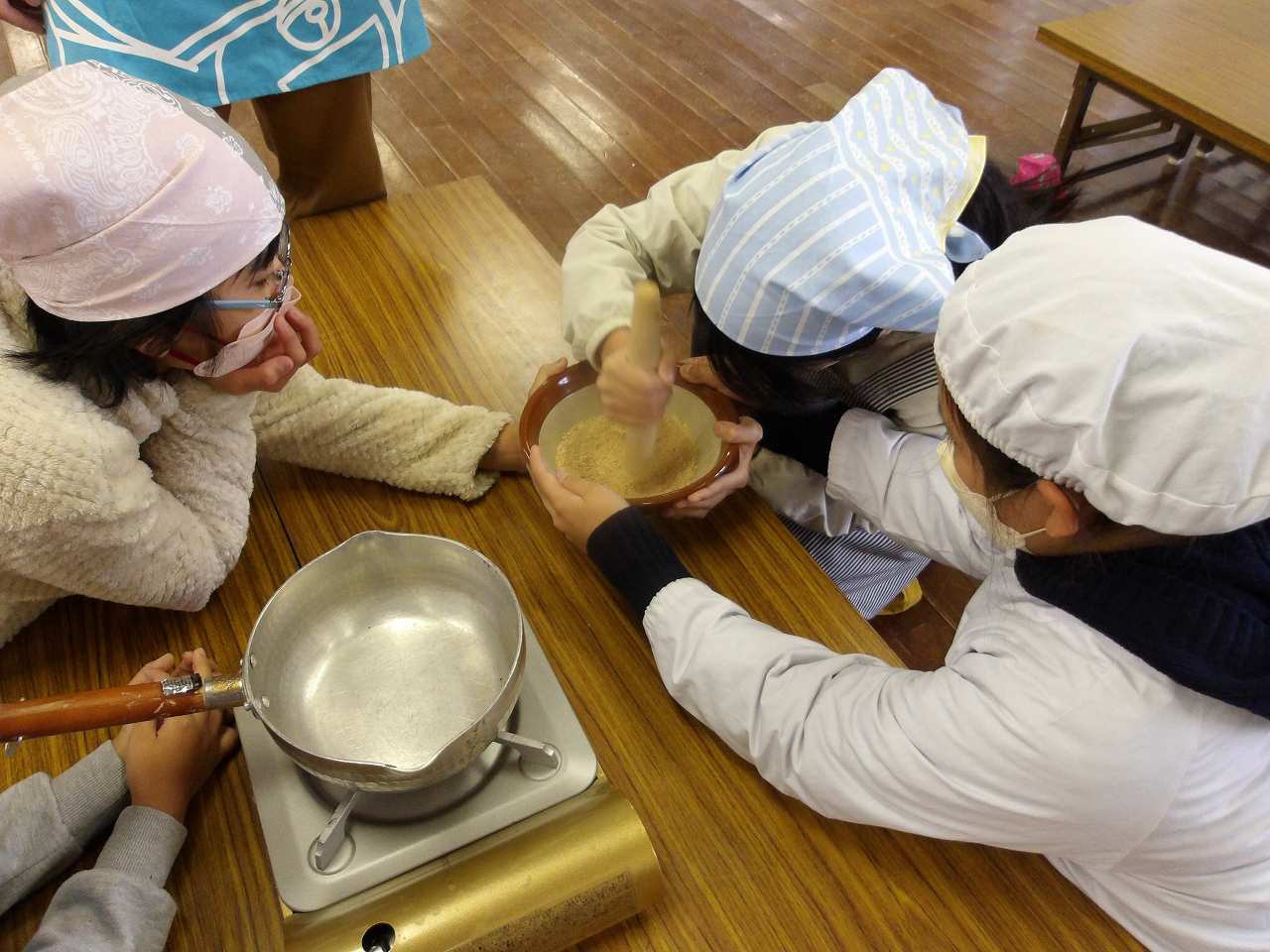 きな粉作りの写真